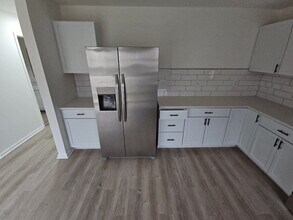 821 Nela View Rd in Cleveland Heights, OH - Building Photo - Building Photo