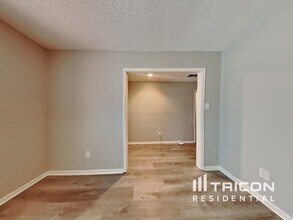 3434 Deer Valley Dr in Spring, TX - Building Photo - Building Photo