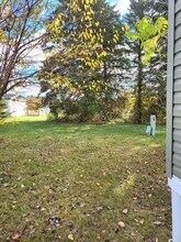 4151 Clement St in Milford, MI - Building Photo - Building Photo