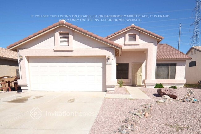 8703 N 112th Ave in Peoria, AZ - Building Photo - Building Photo