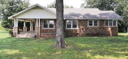 5546 AR-36 in Rose Bud, AR - Building Photo - Building Photo