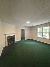 24 Southern Oaks Dr in Athens, GA - Building Photo - Building Photo