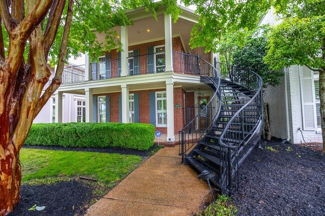property at 1060 Island Dr