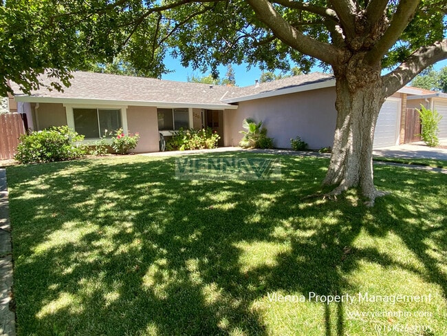 3309 Huntsman Dr in Sacramento, CA - Building Photo - Building Photo