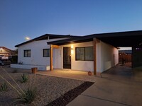 1701 W Wayland Dr in Phoenix, AZ - Building Photo - Building Photo