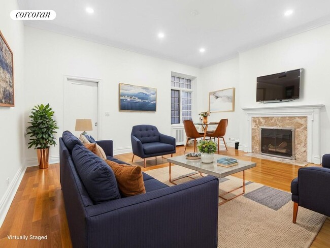 property at 59 E 75th St