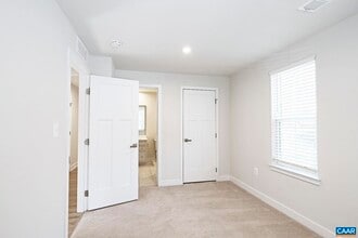 2045 Landon Ln in Charlottesville, VA - Building Photo - Building Photo