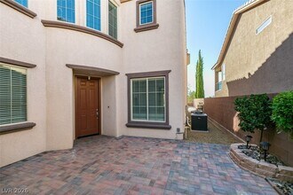 2609 Chateau Clermont St in Henderson, NV - Building Photo - Building Photo