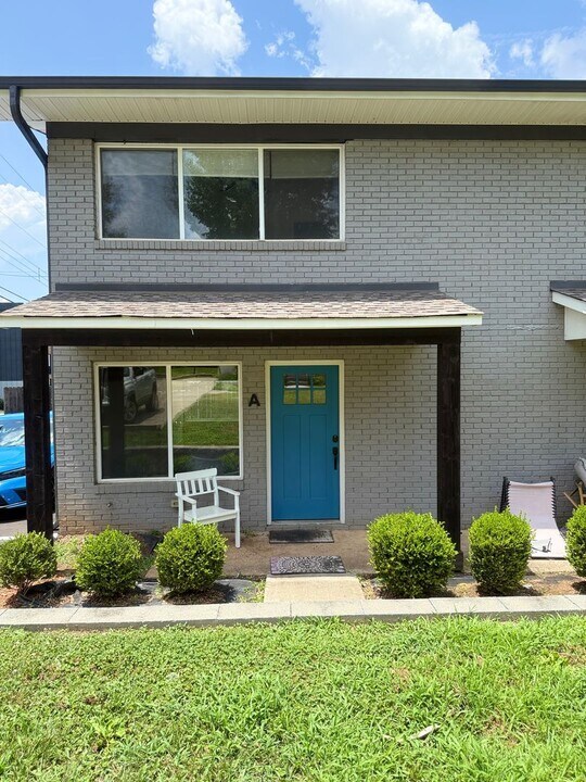 312 State St in Charlotte, NC - Building Photo