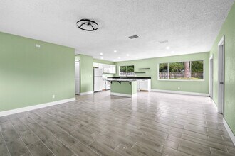 2079 SE Triumph Rd in Port St. Lucie, FL - Building Photo - Building Photo