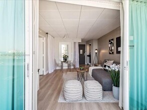 2670 E Sunrise Blvd in Fort Lauderdale, FL - Building Photo - Building Photo