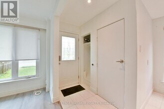 100 Linden Ave in Toronto, ON - Building Photo - Building Photo