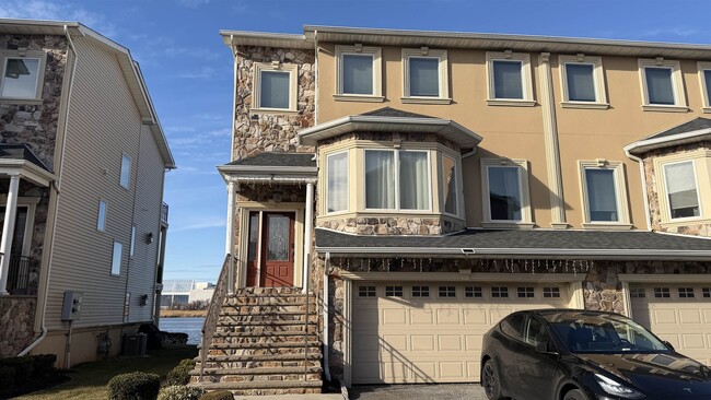 property at 2 Jacob's Landing Way