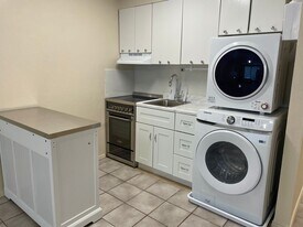 5712 Padre Blvd in South Padre Island, TX - Building Photo