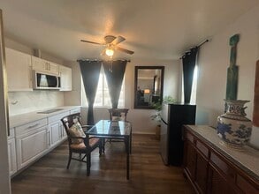25345 Maroon Creek Ct in Moreno Valley, CA - Building Photo - Building Photo