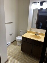 843 Driftwood Dr in St. Cloud, MN - Building Photo - Building Photo