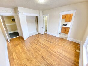 Casa Del Rey in Seattle, WA - Building Photo - Interior Photo