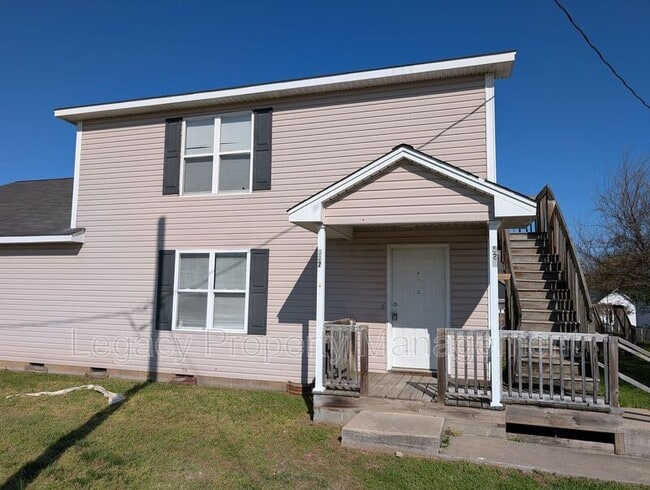 property at 527 S Anthony St