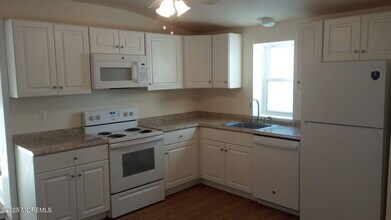 179 Havens Bridge Rd in Farmingdale, NJ - Building Photo - Building Photo