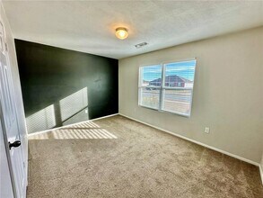 816 NW 68th Ave in Bentonville, AR - Building Photo - Building Photo