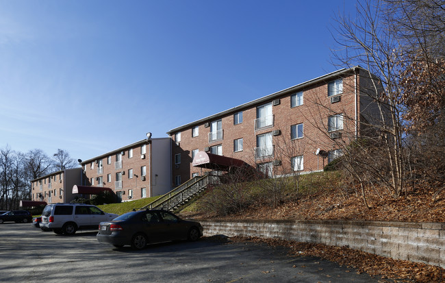 Parkview Apartments in Worcester, MA - Foto de edificio - Building Photo