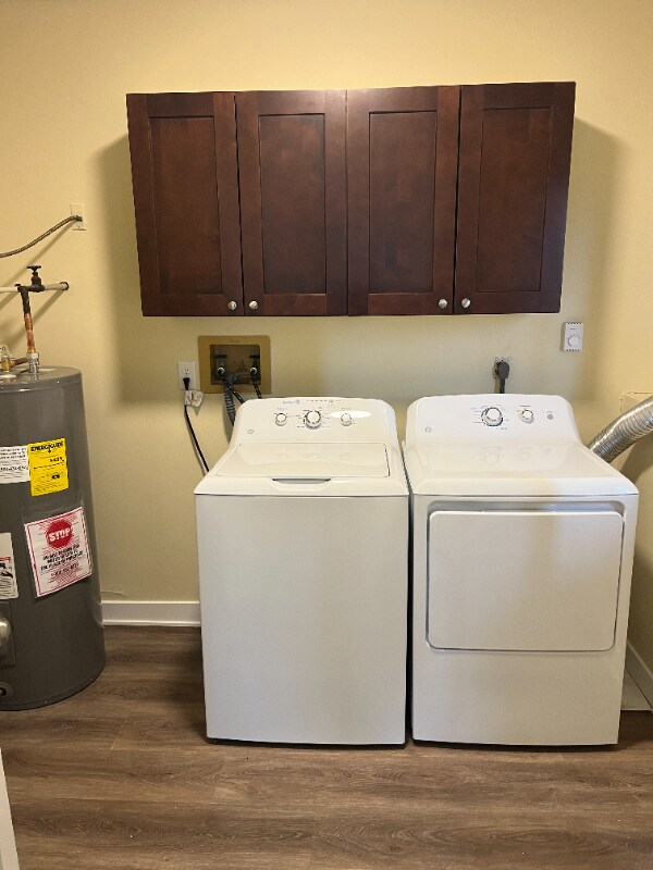 512 Powers Ct in Yorkville, IL - Building Photo - Building Photo