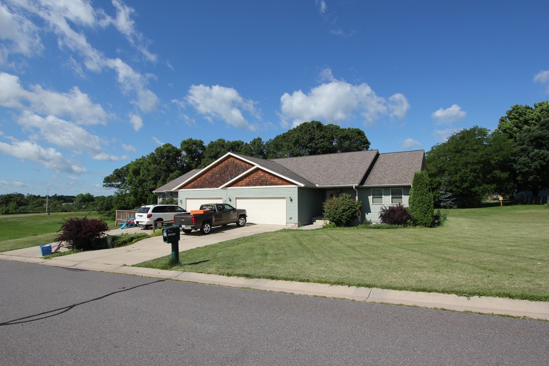 1012 Spruce St in Black River Falls, WI - Building Photo