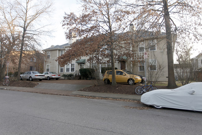 Lexigton Square in Nashville, TN - Building Photo - Building Photo