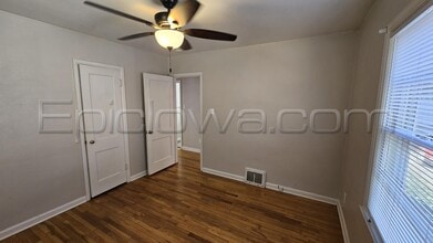 1105 33rd St SE in Cedar Rapids, IA - Building Photo - Building Photo