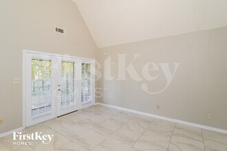 1004 Appling Meadow Dr in Cordova, TN - Building Photo - Building Photo