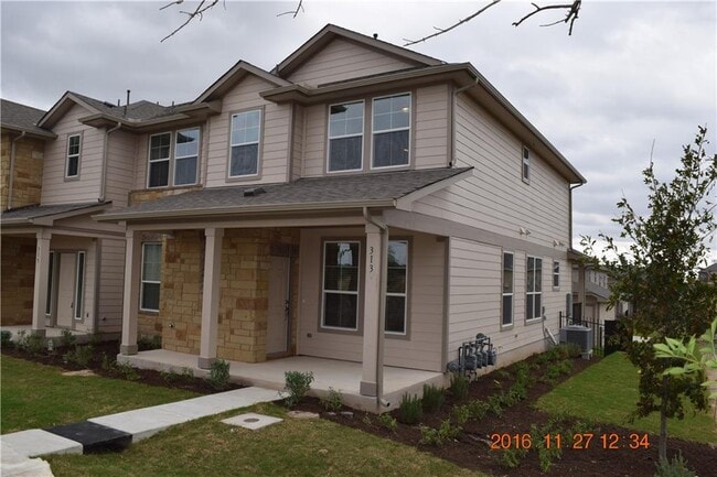 property at 313 N Heatherwilde Blvd