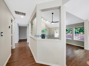 9235 3rd Ave SW in Seattle, WA - Building Photo - Building Photo