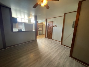 613 W 6th St in Joplin, MO - Building Photo - Building Photo