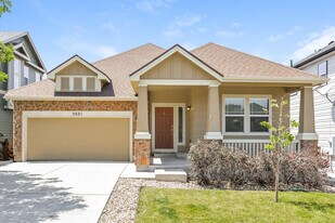 5031 S Rome St in Aurora, CO - Building Photo