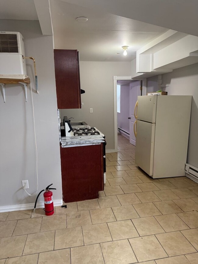 411 Bergen Ave in Lakewood, NJ - Building Photo - Building Photo