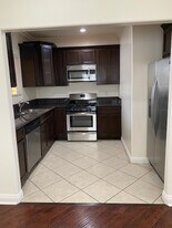 1454 S Cloverdale Ave, Unit 1454.5 in Los Angeles, CA - Building Photo