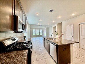 8711 Windsong Trail Dr in Missouri City, TX - Building Photo - Building Photo