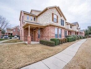 2746 Denali Park Dr in Grand Prairie, TX - Building Photo - Building Photo