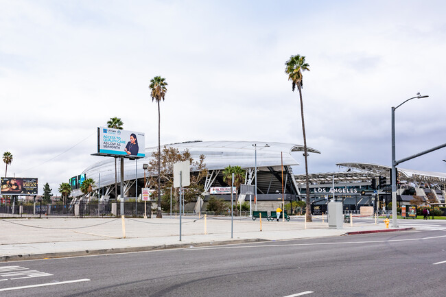 The Standard at Los Angeles in Los Angeles, CA - Building Photo - Building Photo