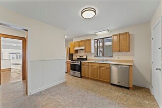 46 Dartmouth St in Somerville, MA - Building Photo - Building Photo