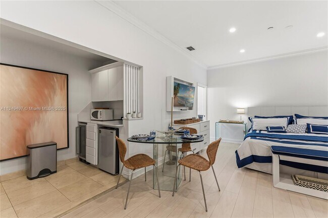 41217 Fisher Island Dr in Miami, FL - Building Photo - Building Photo