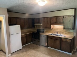 2505 Simms St in Conway, AR - Building Photo - Building Photo
