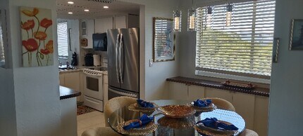 15171 Cedarwood Ln in Naples, FL - Building Photo - Building Photo