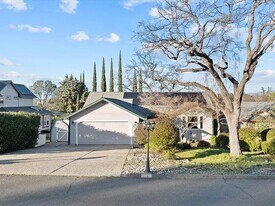 503 Hillcrest Ave in Oroville, CA - Building Photo