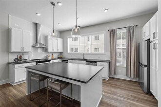 1336 Breezy St SE in Atlanta, GA - Building Photo - Building Photo