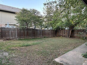 1210 Southport Dr in Austin, TX - Building Photo - Building Photo
