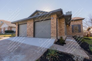 319 Rawhide Loop