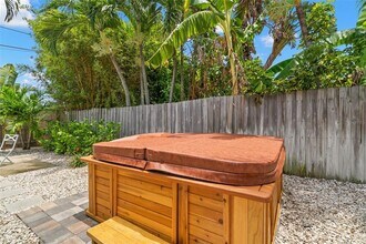 517 79th Ave in St Pete Beach, FL - Building Photo - Building Photo
