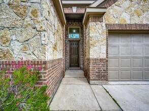 8737 Maple Ridge Trail in Keller, TX - Building Photo - Building Photo