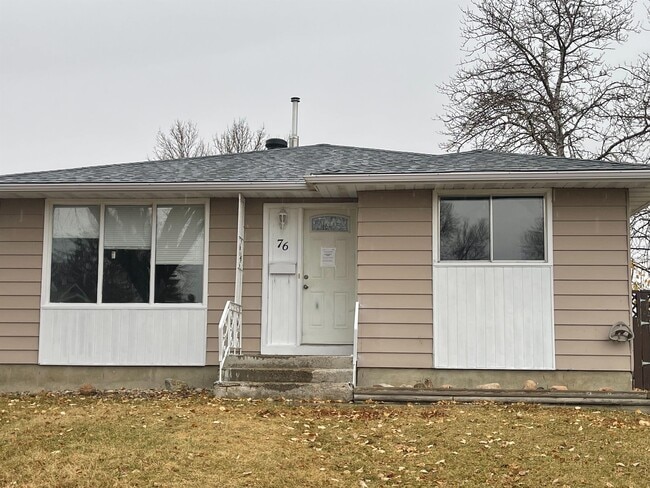 property at 76 Dryburgh Crescent